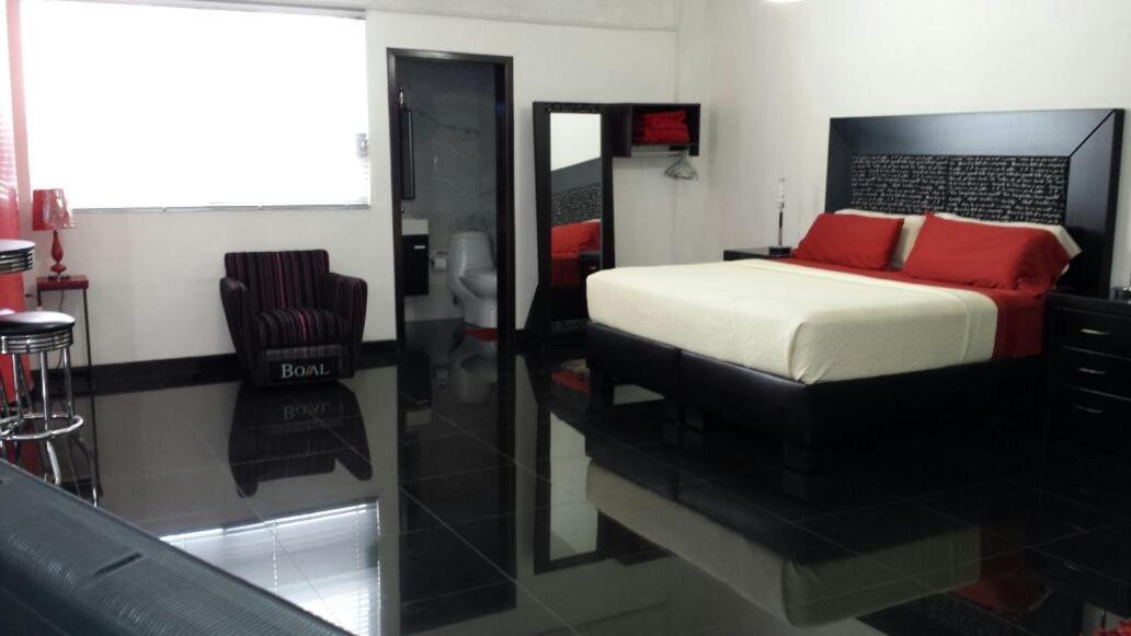 Premier Hotel Suites Ciudad Obregón Стая снимка