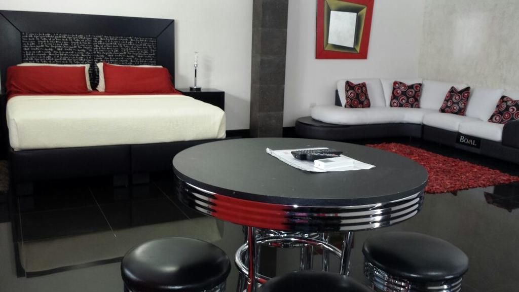Premier Hotel Suites Ciudad Obregón Екстериор снимка